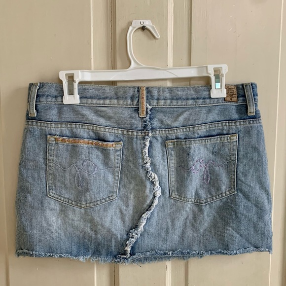 vintage GUESS y2k denim mini skirt - Picture 11 of 13
